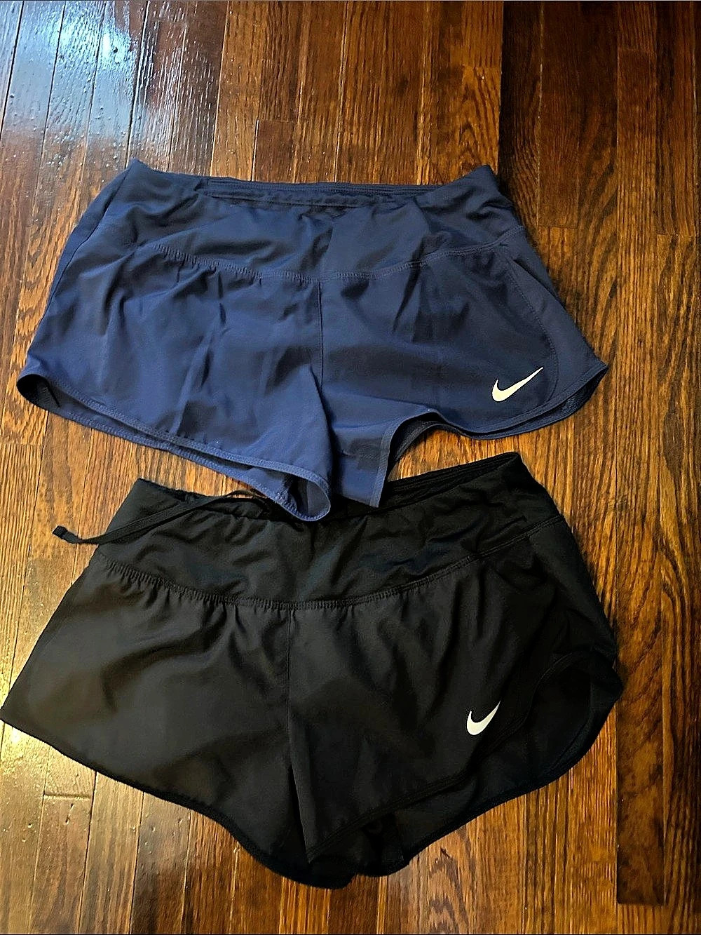 Nike Dri-FIT Tempo Running Shorts in Black & Blue Medium - Picture 3 of 5